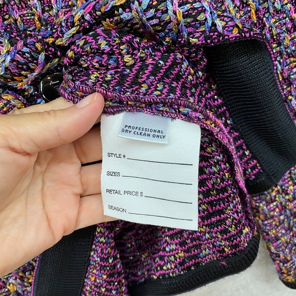 St John Pink Multicolor Cardigan 36" Bust • Metallic Accent • Very Pretty! - Picture 4 of 6